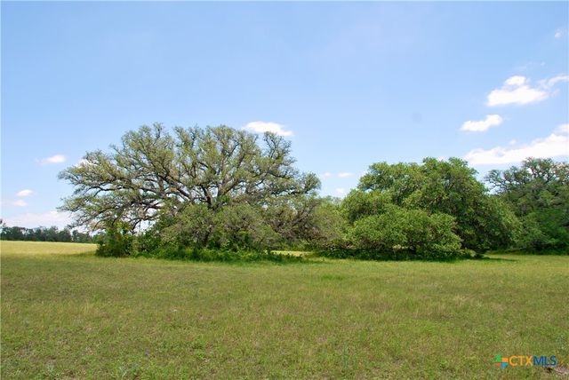 2116 Langdon Road, Weimar, TX 78962