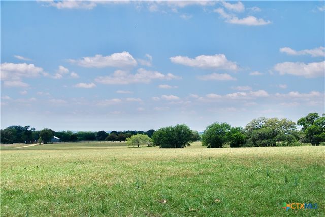 2116 Langdon Road, Weimar, TX 78962