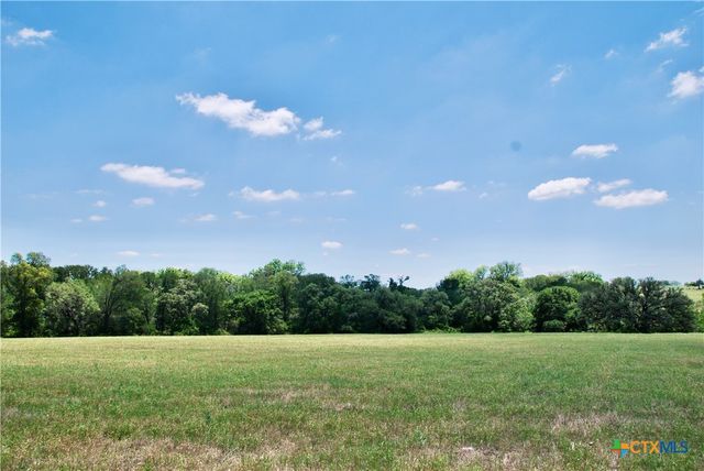 2116 Langdon Road, Weimar, TX 78962