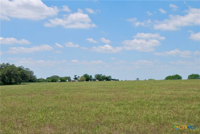 2116 Langdon Road, Weimar, TX 78962