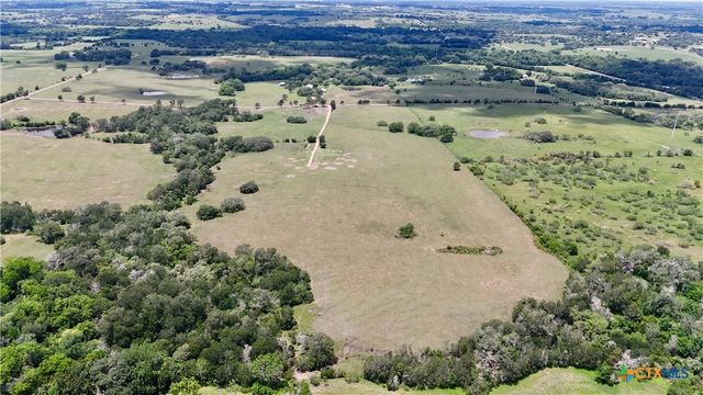 2116 Langdon Road, Weimar, TX 78962