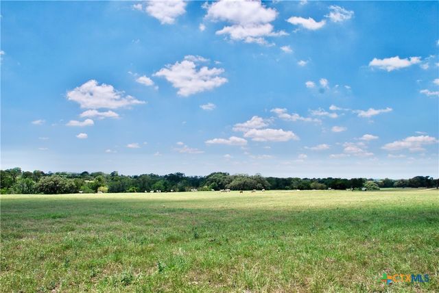 2116 Langdon Road, Weimar, TX 78962