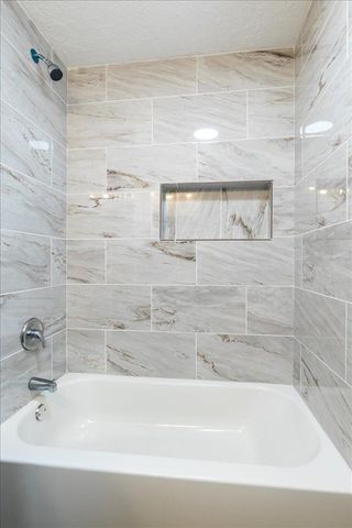 1704 SW McKinley Ave, Lawton, OK 73501