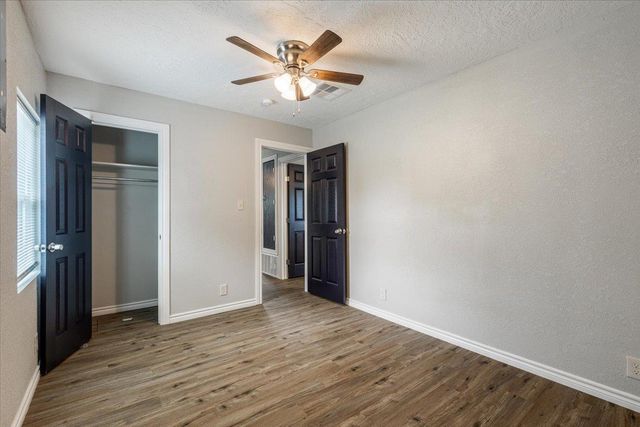 1704 SW McKinley Ave, Lawton, OK 73501