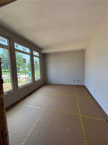 613 Christopher Drive, Centerville, OH 45458