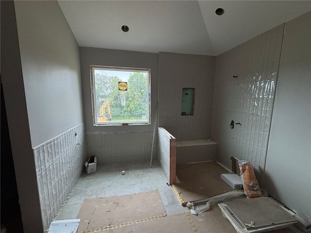 613 Christopher Drive, Centerville, OH 45458