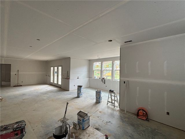 613 Christopher Drive, Centerville, OH 45458
