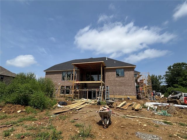 613 Christopher Drive, Centerville, OH 45458