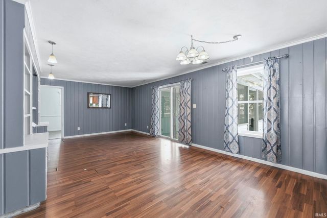 4857 Reed Road, Fort Wayne, IN 46835