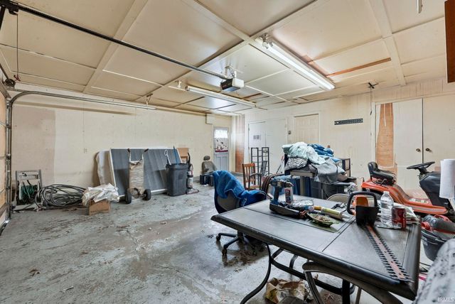 4857 Reed Road, Fort Wayne, IN 46835