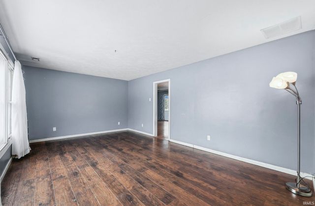 4857 Reed Road, Fort Wayne, IN 46835