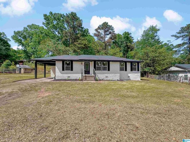 605 PARKER BOULEVARD, Weaver, AL 36277