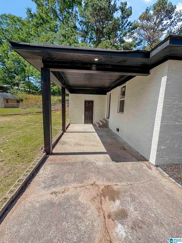 605 PARKER BOULEVARD, Weaver, AL 36277