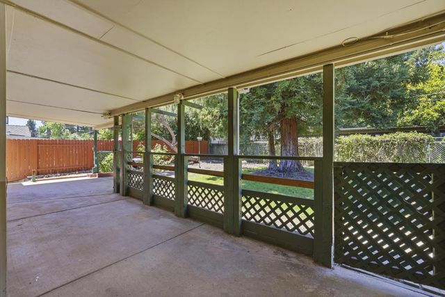 6307 Oakcreek Way, Citrus Heights, CA 95621