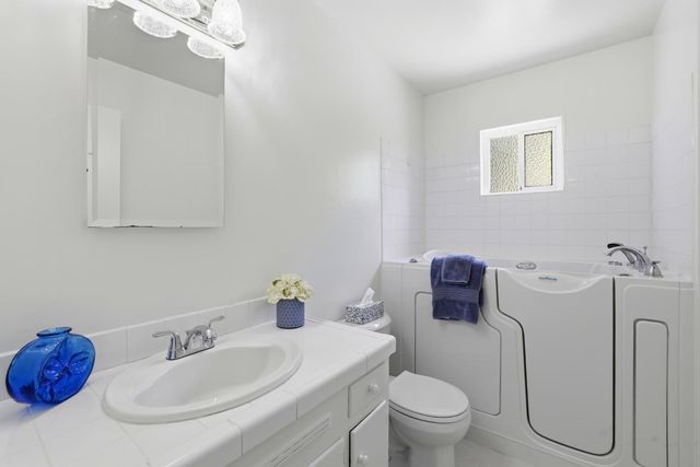 6307 Oakcreek Way, Citrus Heights, CA 95621
