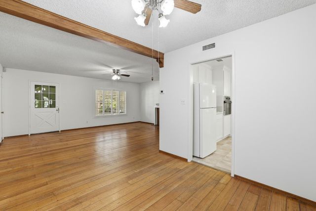 6307 Oakcreek Way, Citrus Heights, CA 95621