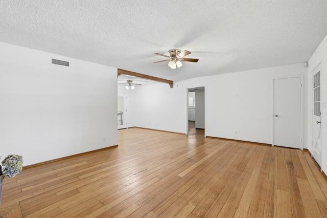 6307 Oakcreek Way, Citrus Heights, CA 95621
