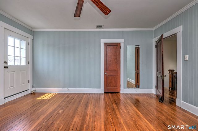 48 Bedford Avenue, Hamden, CT 06517