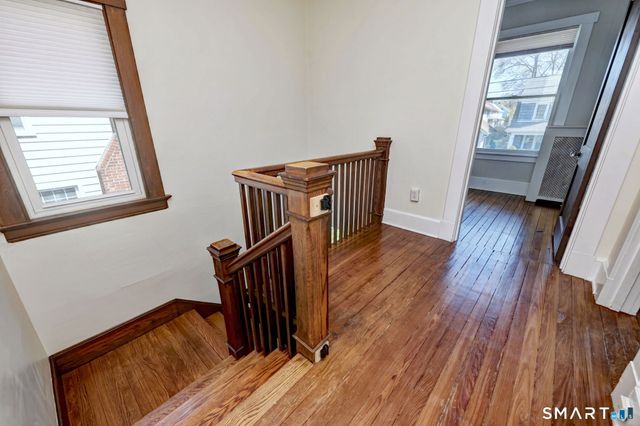 48 Bedford Avenue, Hamden, CT 06517