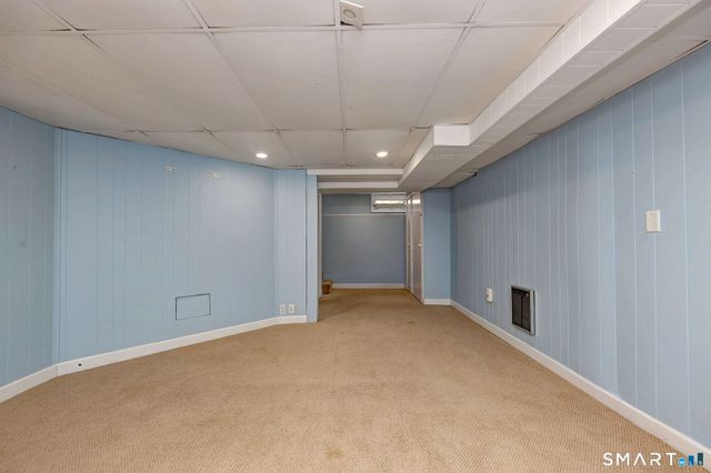 48 Bedford Avenue, Hamden, CT 06517