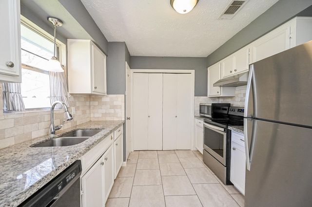 14222 Bateau Drive, Cypress, TX 77429