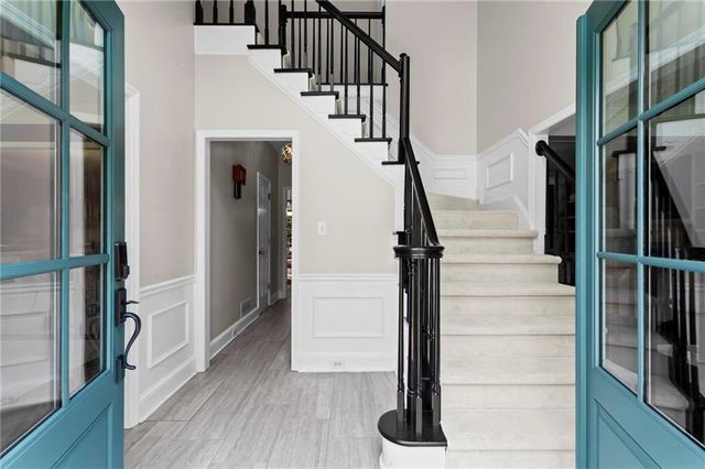 8325 Riverbirch Drive, Roswell, GA 30076