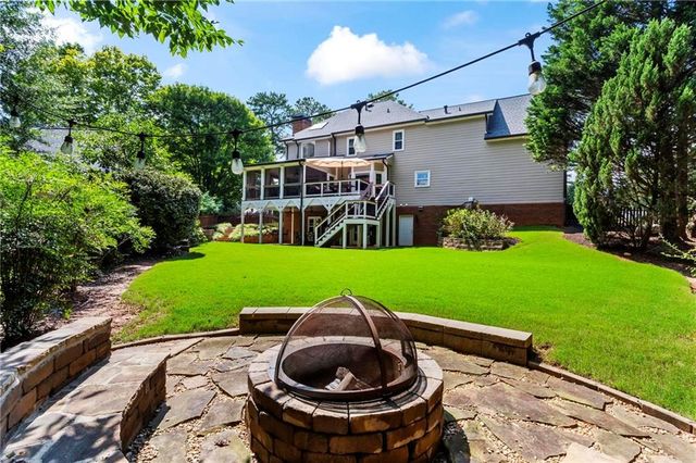 8325 Riverbirch Drive, Roswell, GA 30076