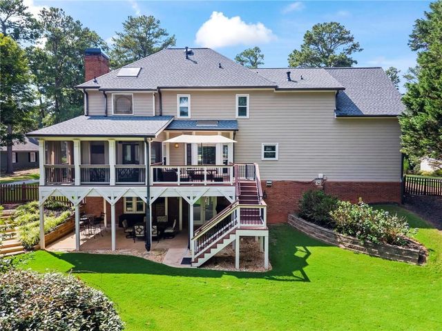 8325 Riverbirch Drive, Roswell, GA 30076