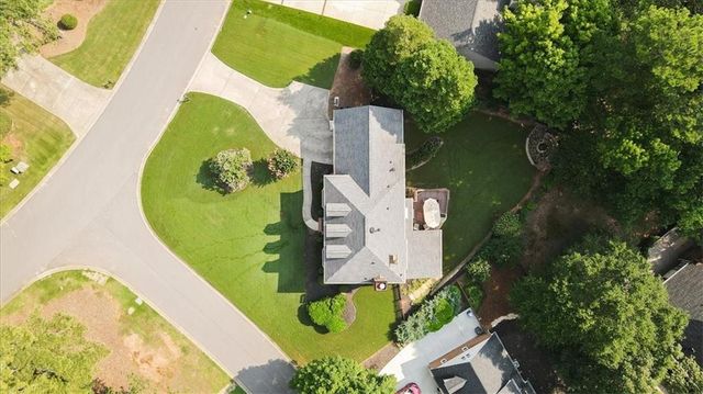 8325 Riverbirch Drive, Roswell, GA 30076