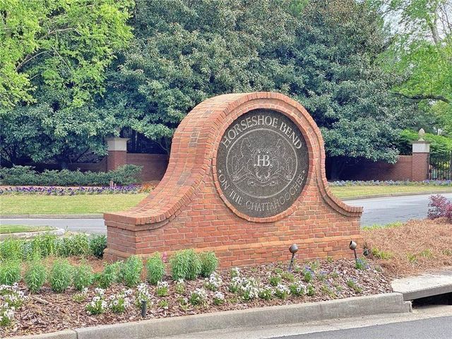 8325 Riverbirch Drive, Roswell, GA 30076