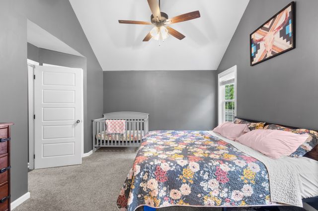 1449 Fredrick Dr, Clarksville, TN 37042
