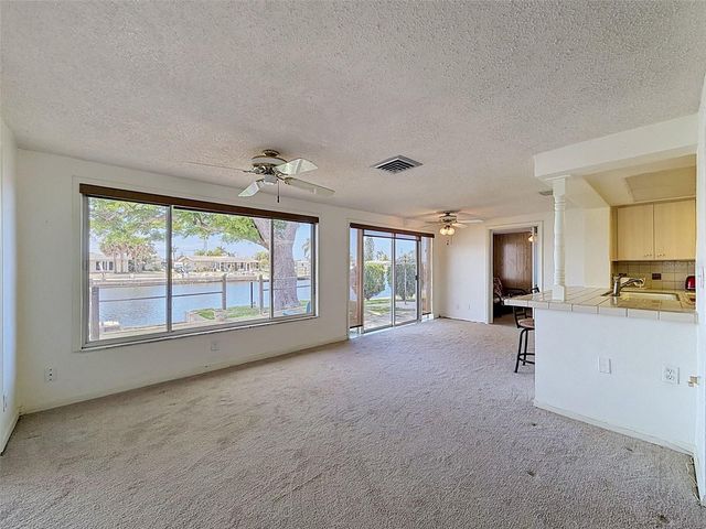 12813 3RD ISLE, Hudson, FL 34667