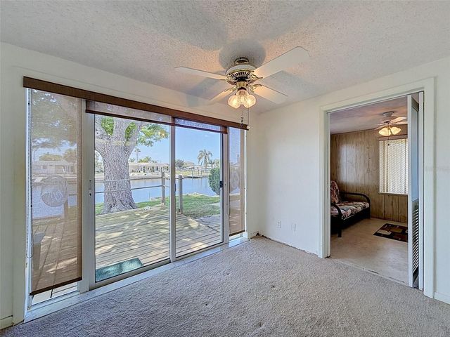12813 3RD ISLE, Hudson, FL 34667