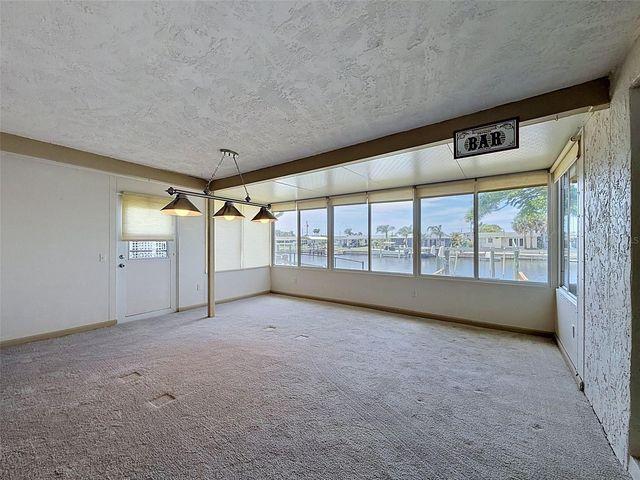 12813 3RD ISLE, Hudson, FL 34667