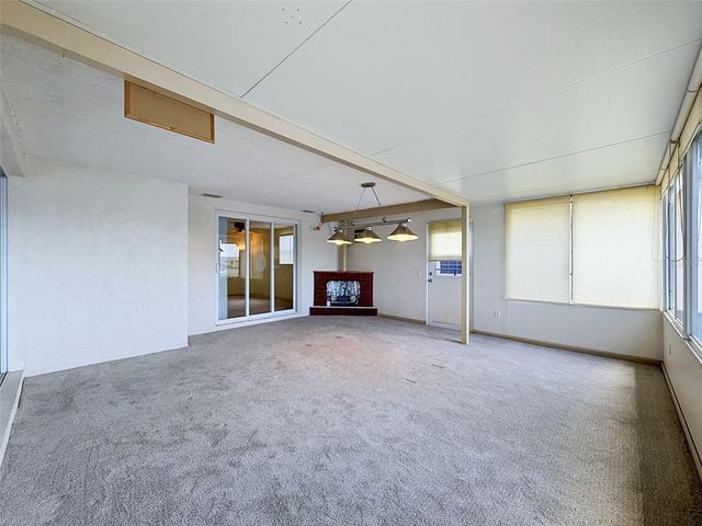 12813 3RD ISLE, Hudson, FL 34667