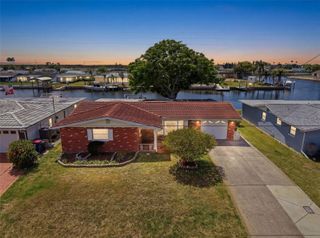 12813 3RD ISLE, Hudson, FL 34667