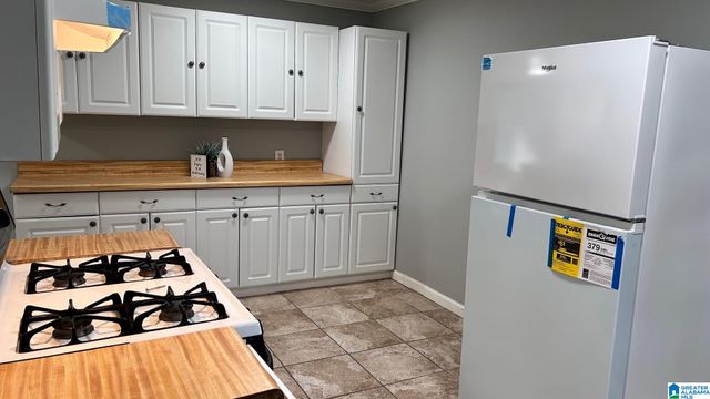 3907 BOOKER STREET, Dolomite, AL 35061