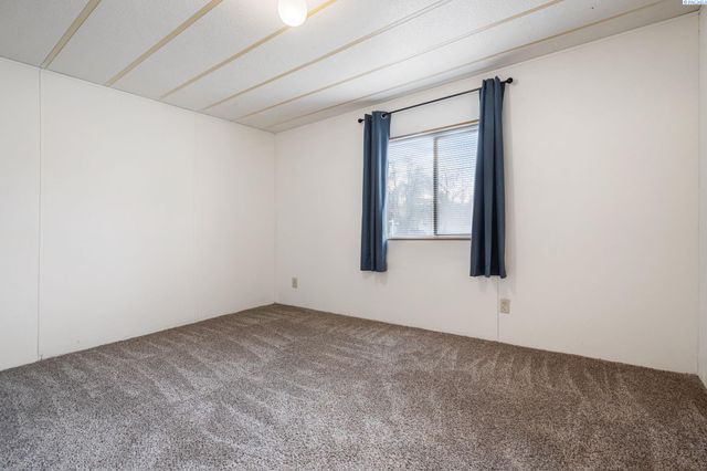 42 Mercury Dr # 42, Richland, WA 99354