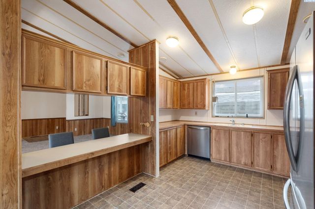 42 Mercury Dr # 42, Richland, WA 99354