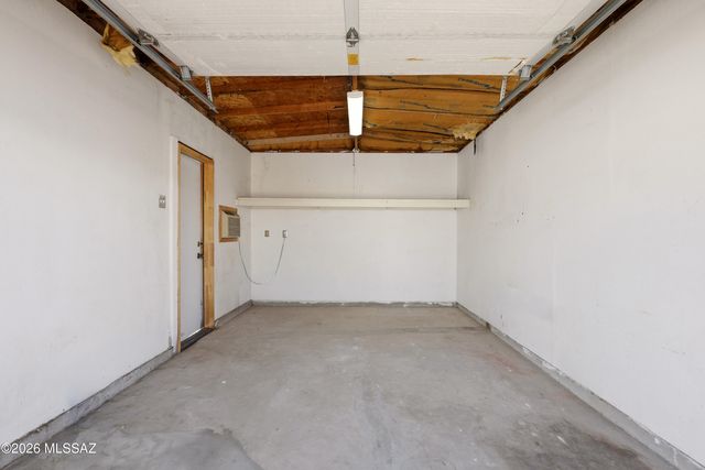 2111 S Miramonte Stravenue, Tucson, AZ 85713