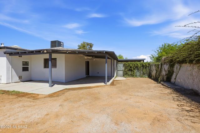 2111 S Miramonte Stravenue, Tucson, AZ 85713