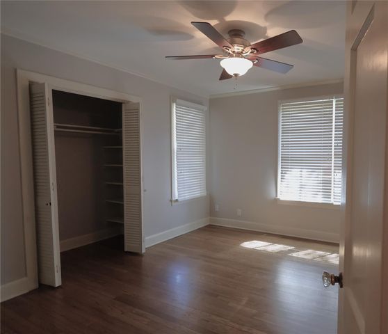 4702 Shadow LN, Austin, TX 78731