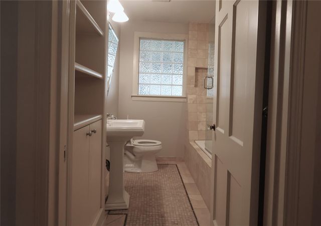 4702 Shadow LN, Austin, TX 78731