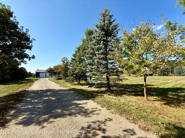 4063 N Williams Road, St. Johns, MI 48879