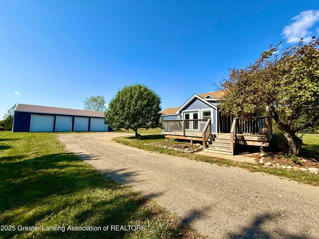 4063 N Williams Road, St. Johns, MI 48879