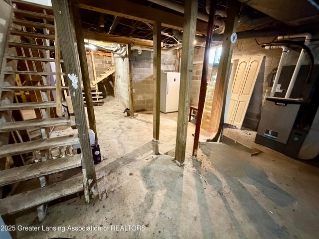 4063 N Williams Road, St. Johns, MI 48879