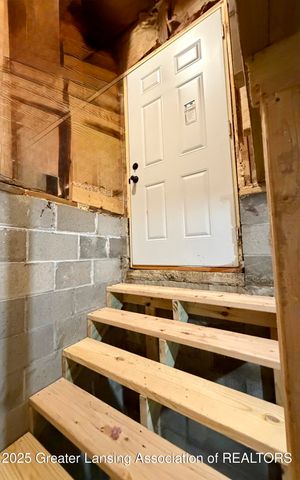 4063 N Williams Road, St. Johns, MI 48879