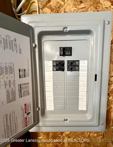 4063 N Williams Road, St. Johns, MI 48879