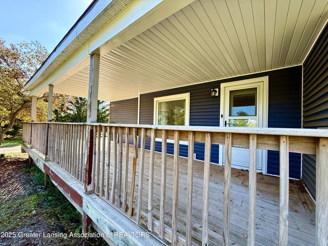 4063 N Williams Road, St. Johns, MI 48879