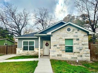 1214 chalmers, San Antonio, TX 78211